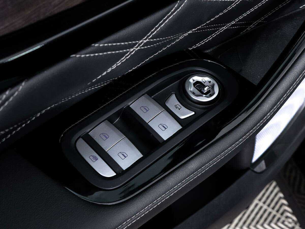 EXEED VX с пробегом — 2023 год. Фото: #17