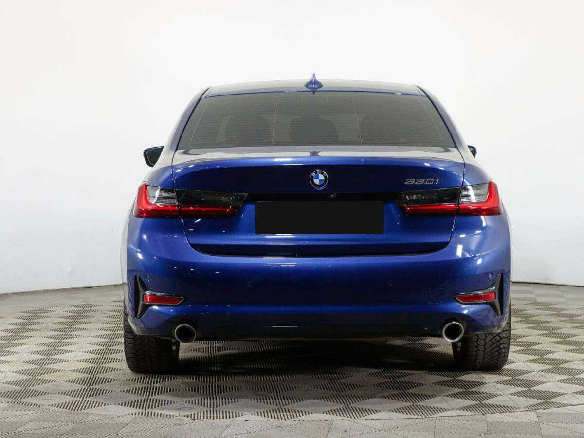 BMW 3 серии с пробегом — 2022 год. Фото: #5