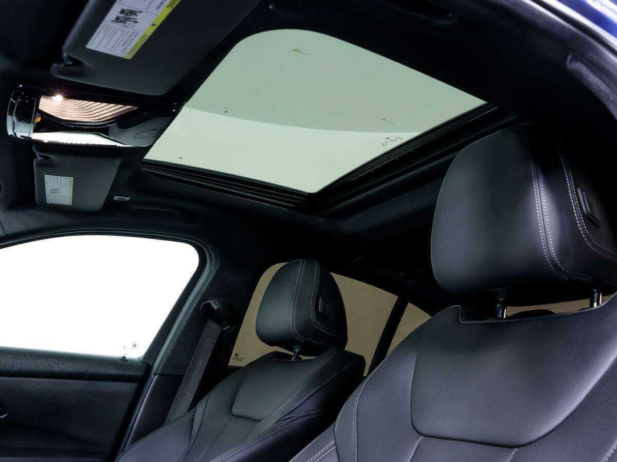 BMW 3 серии с пробегом — 2022 год. Фото: #11