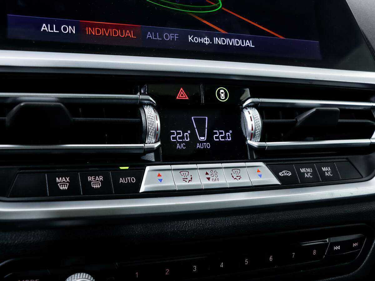 BMW 3 серии с пробегом — 2022 год. Фото: #13