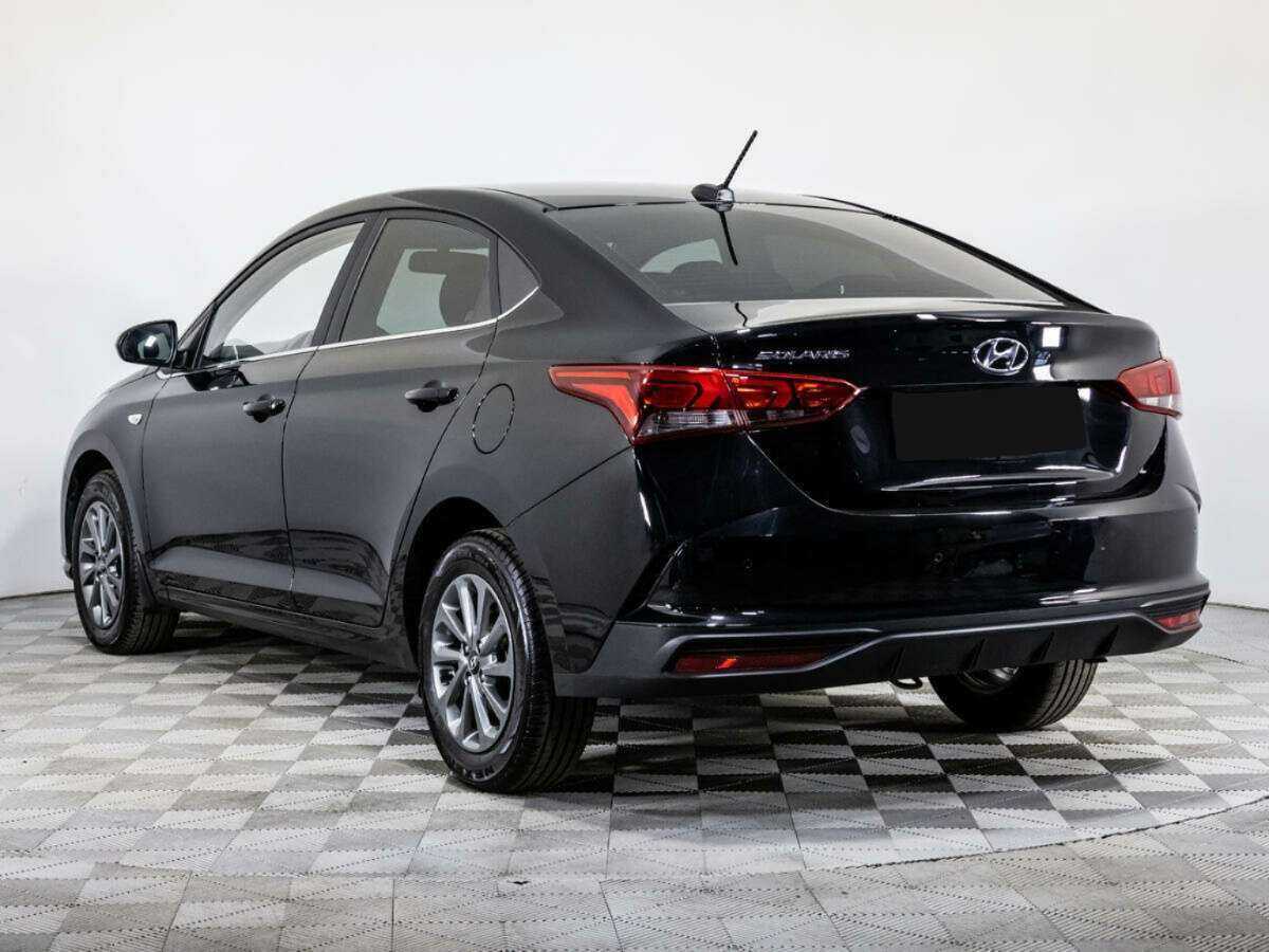 Hyundai Solaris с пробегом — 2021 год. Фото: #6