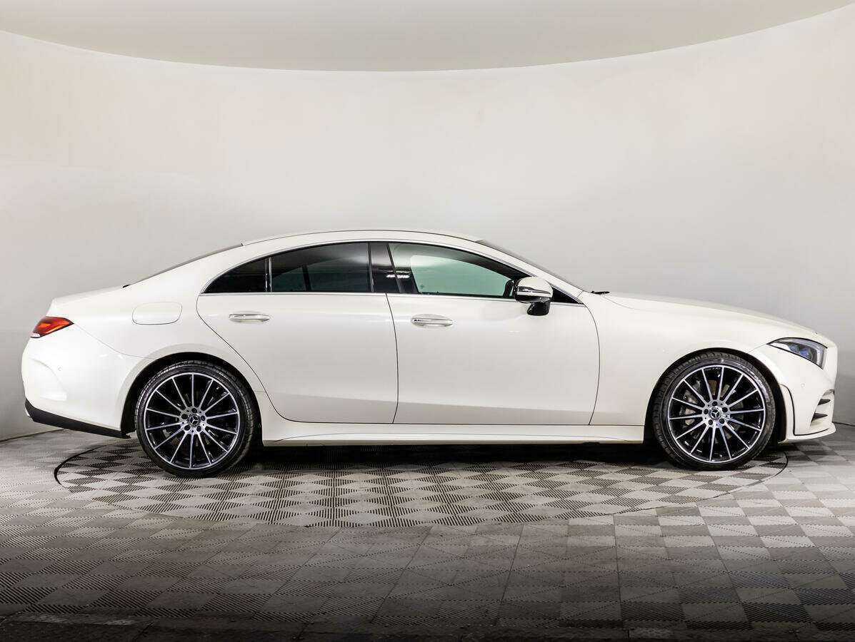 Mercedes-Benz CLS с пробегом — 2018 год. Фото: #3