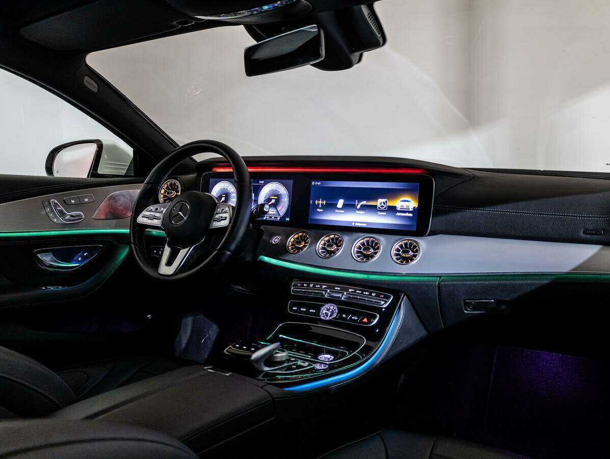 Mercedes-Benz CLS с пробегом — 2018 год. Фото: #9