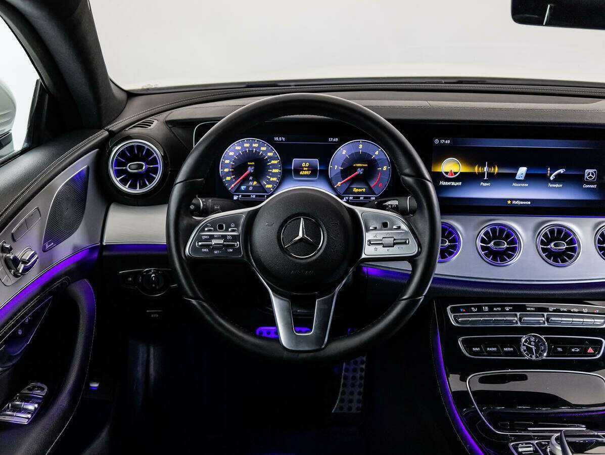 Mercedes-Benz CLS с пробегом — 2018 год. Фото: #12