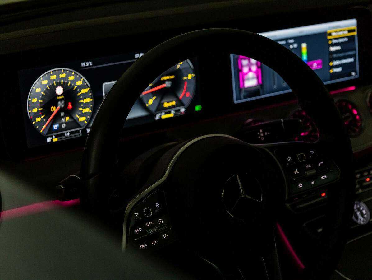 Mercedes-Benz CLS с пробегом — 2018 год. Фото: #13