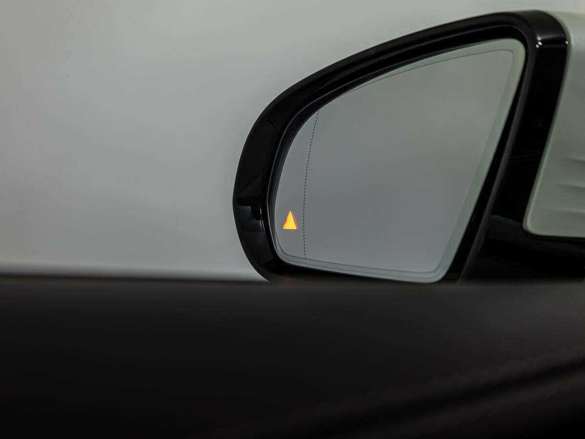 Mercedes-Benz CLS с пробегом — 2018 год. Фото: #26