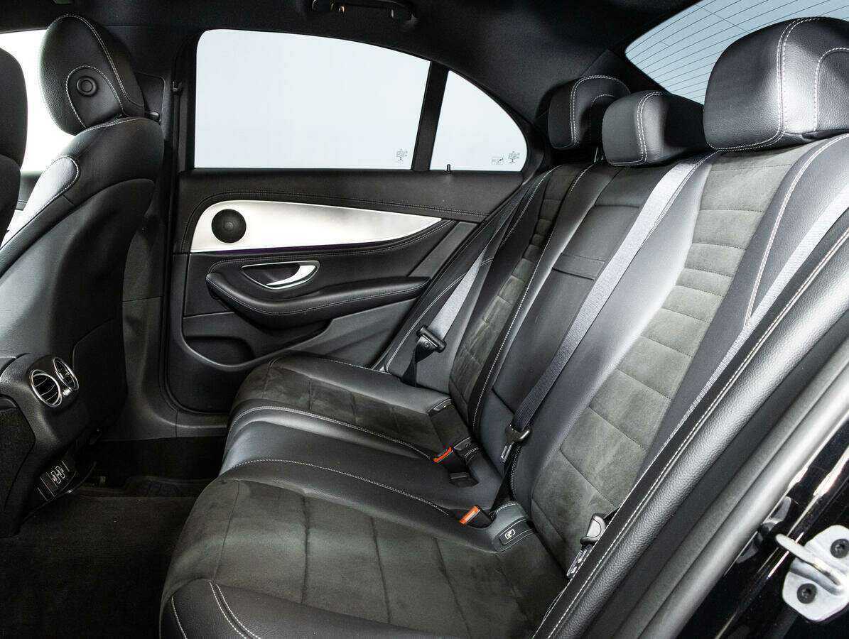 Mercedes-Benz E-Класс с пробегом — 2019 год. Фото: #7