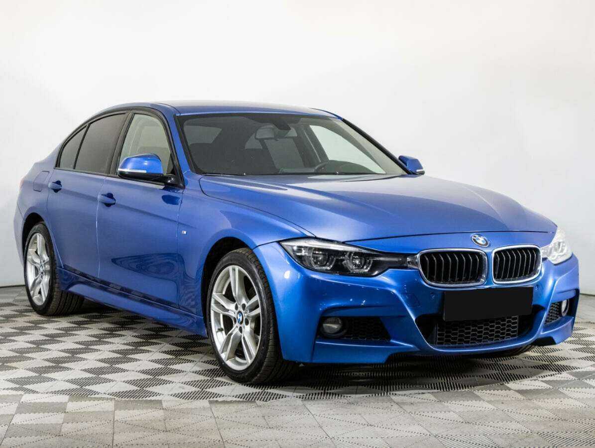 BMW 3 серии с пробегом — 2017 год. Фото: #2