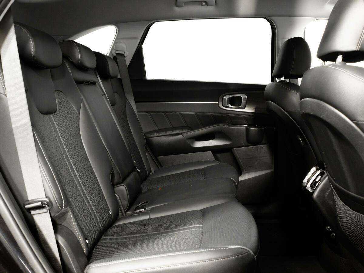 Kia Sorento с пробегом — 2023 год. Фото: #15