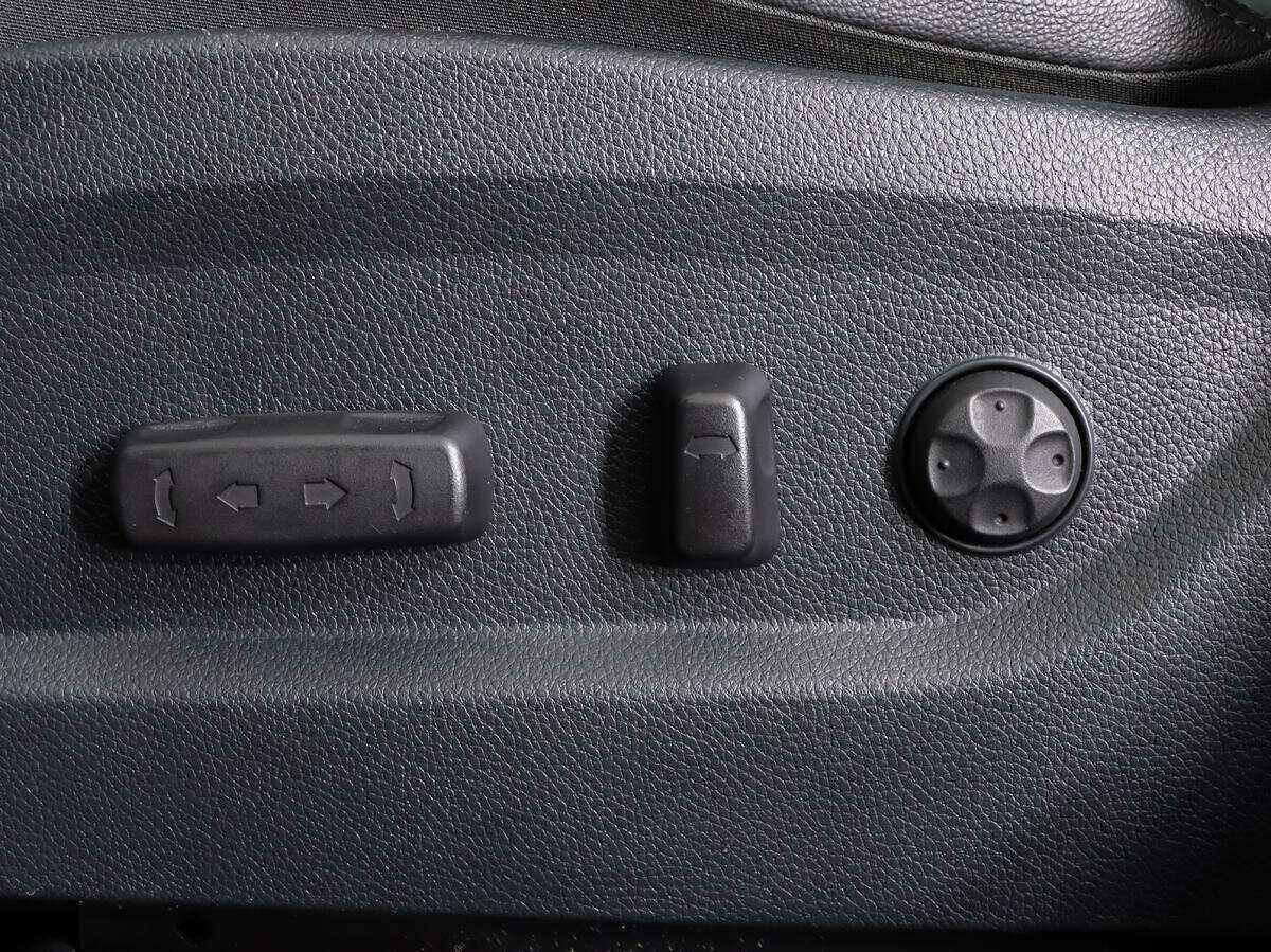 Hyundai Santa Fe с пробегом — 2018 год. Фото: #17