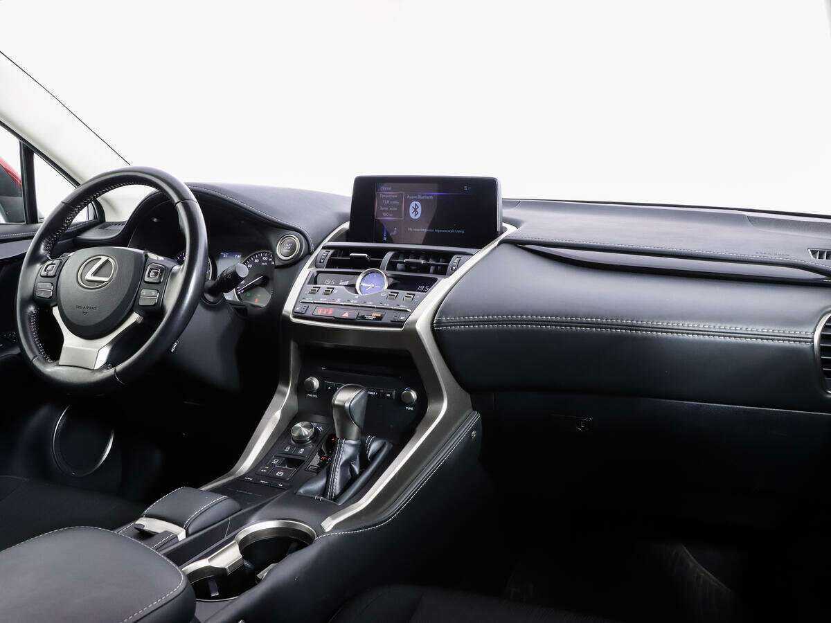 Lexus NX с пробегом — 2019 год. Фото: #6