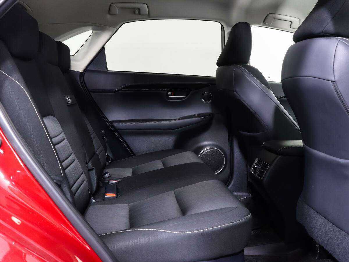 Lexus NX с пробегом — 2019 год. Фото: #16