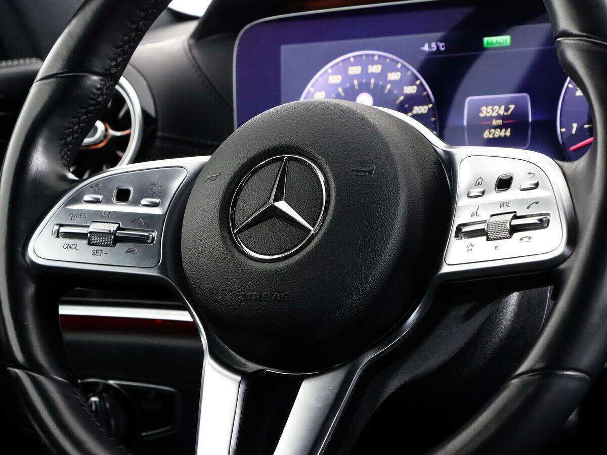 Mercedes-Benz CLS с пробегом — 2018 год. Фото: #15