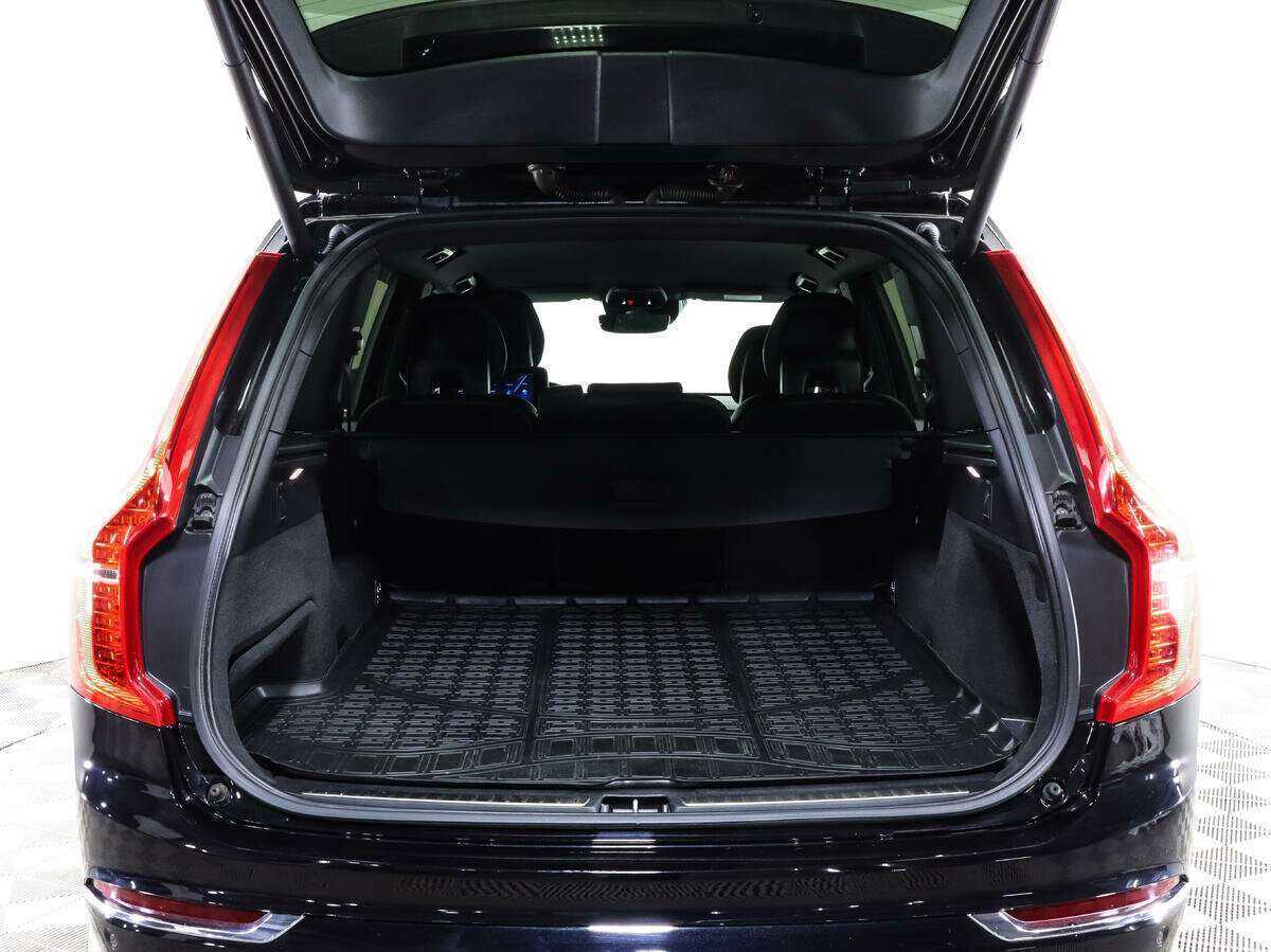 Volvo XC90 с пробегом — 2017 год. Фото: #15