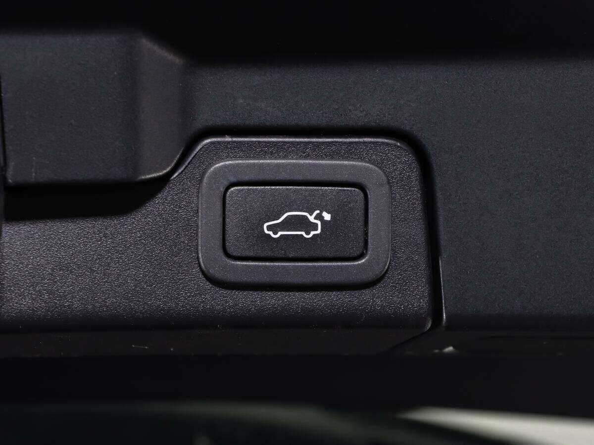 Land Rover Range Rover Evoque с пробегом — 2017 год. Фото: #18