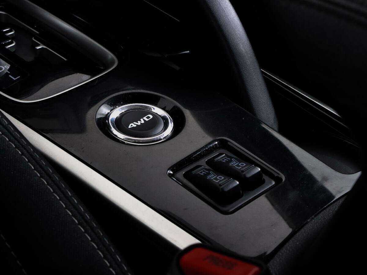 Mitsubishi Outlander с пробегом — 2018 год. Фото: #11