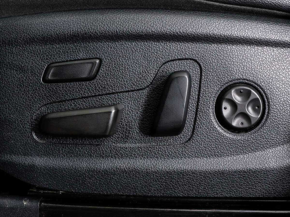 Hyundai Santa Fe с пробегом — 2019 год. Фото: #21