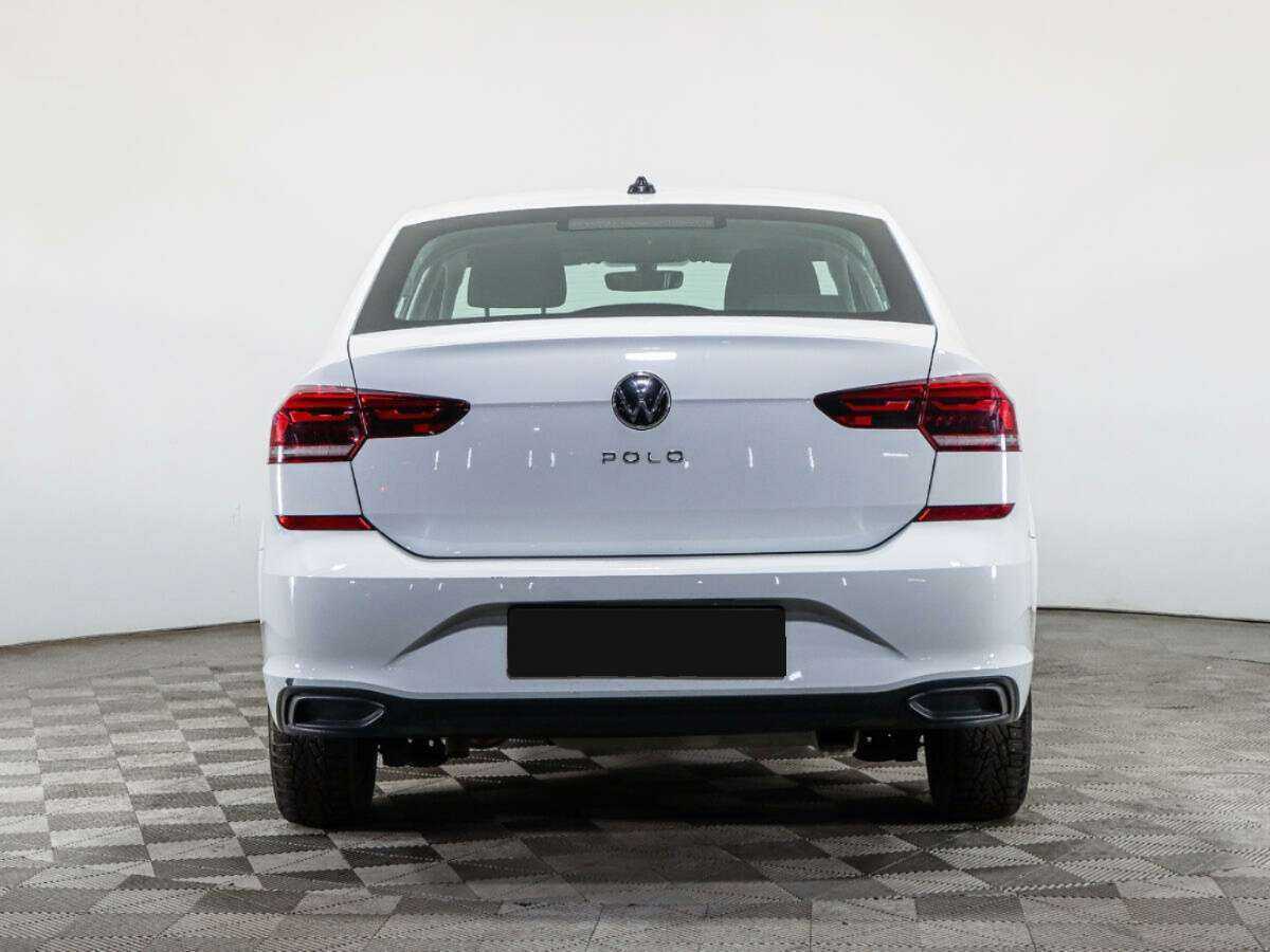 Volkswagen Polo с пробегом — 2022 год. Фото: #4