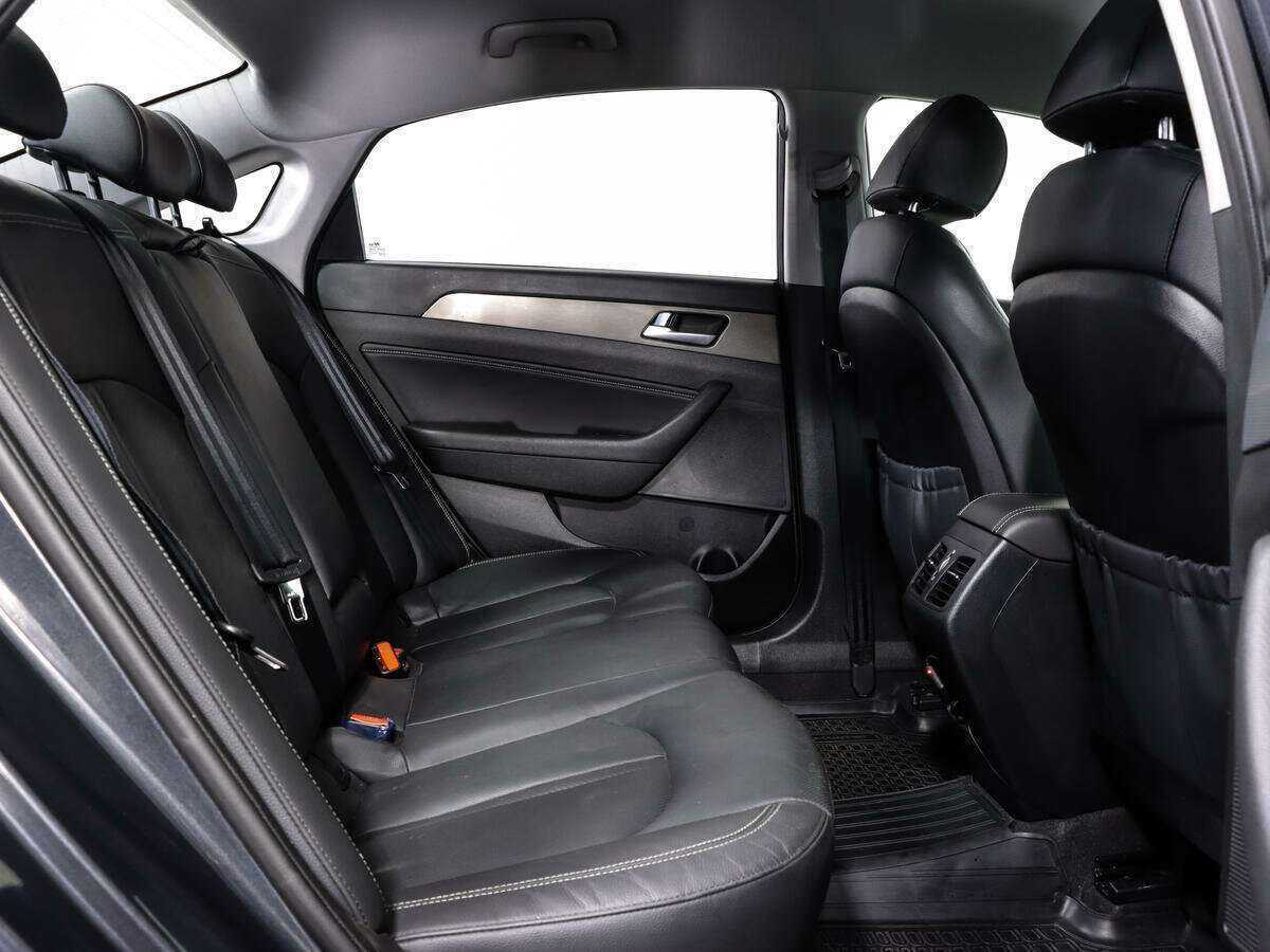 Hyundai Sonata с пробегом — 2017 год. Фото: #16