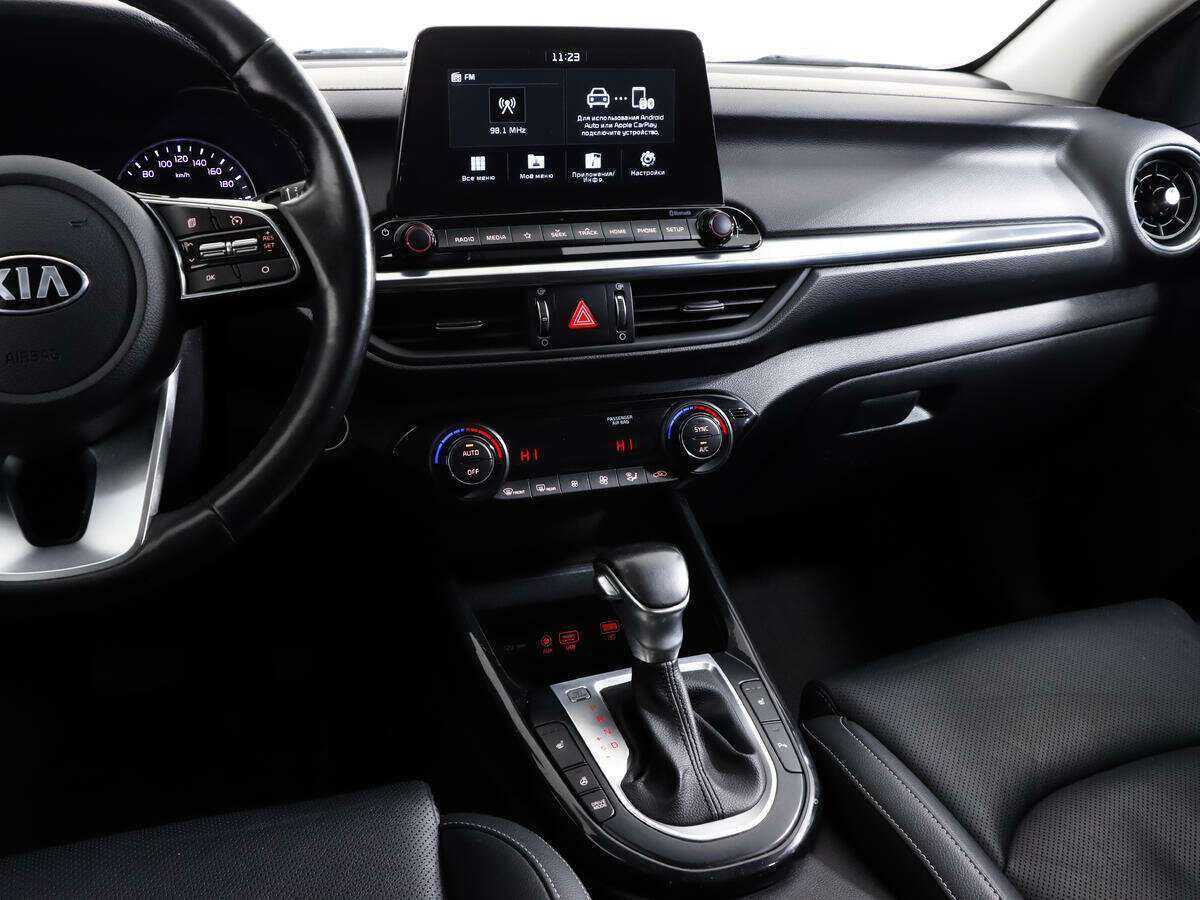 Kia Cerato с пробегом — 2018 год. Фото: #11