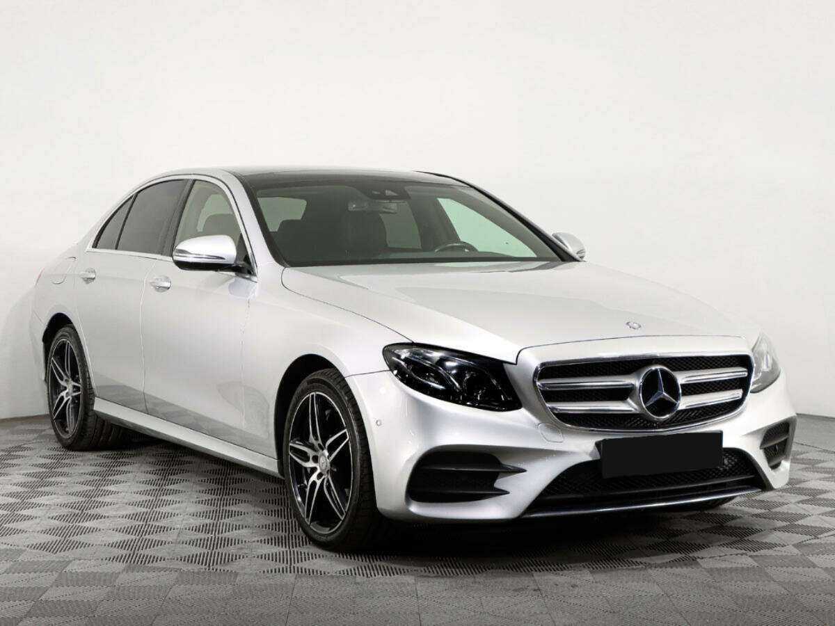 Mercedes-Benz E-Класс с пробегом — 2017 год. Фото: #3