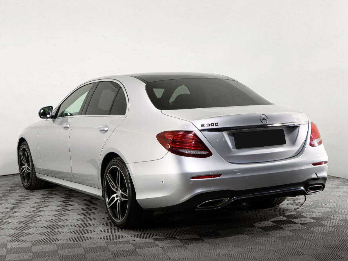 Mercedes-Benz E-Класс с пробегом — 2017 год. Фото: #7