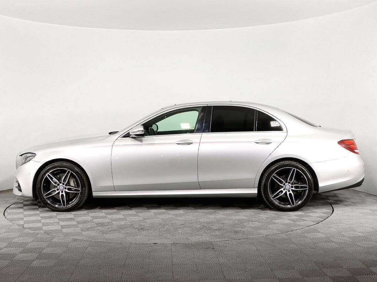 Mercedes-Benz E-Класс с пробегом — 2017 год. Фото: #8