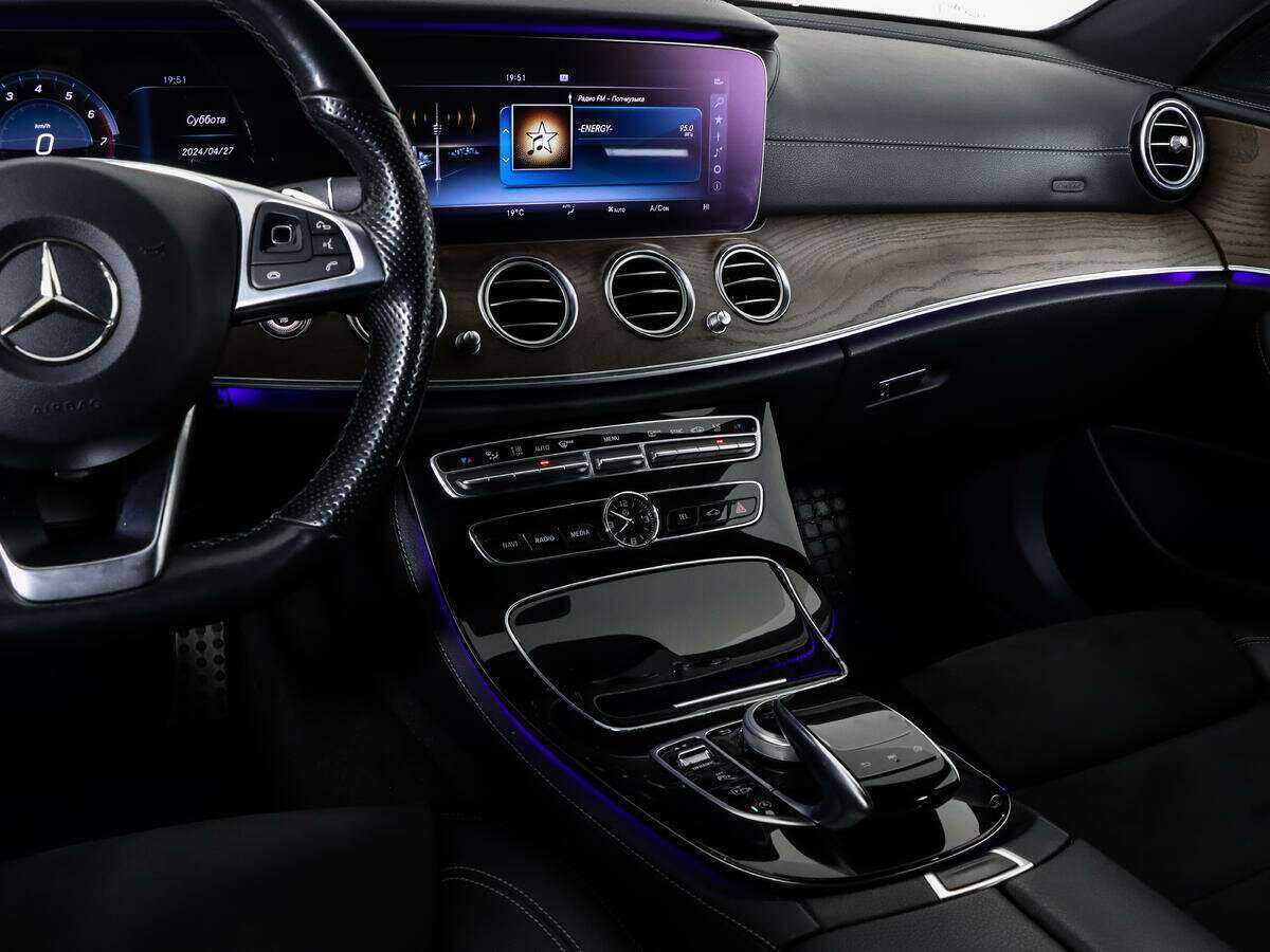 Mercedes-Benz E-Класс с пробегом — 2017 год. Фото: #14