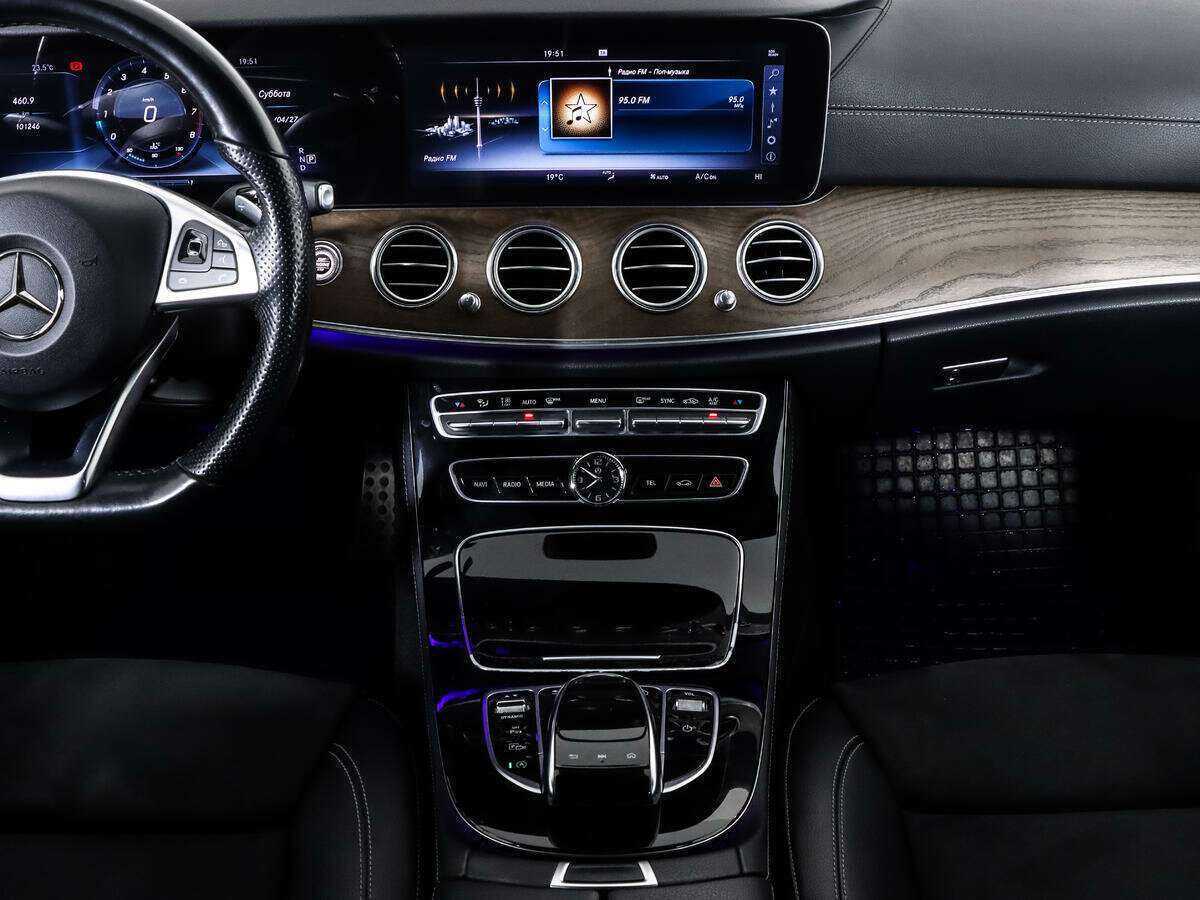 Mercedes-Benz E-Класс с пробегом — 2017 год. Фото: #15
