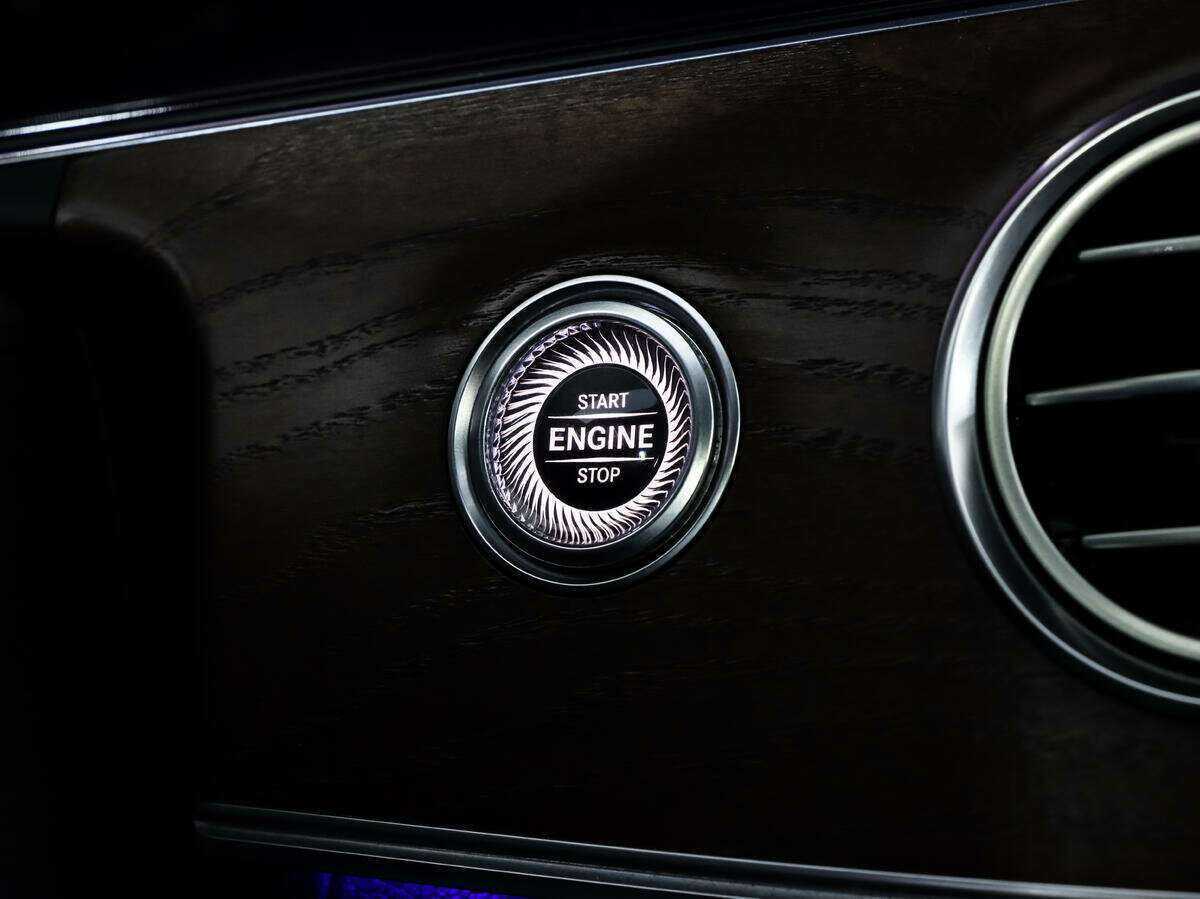 Mercedes-Benz E-Класс с пробегом — 2017 год. Фото: #19