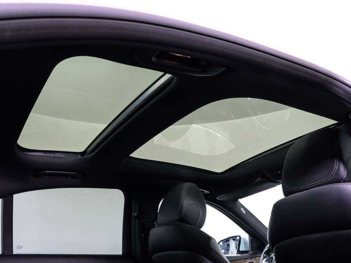 Mercedes-Benz E-Класс с пробегом — 2017 год. Фото: #21