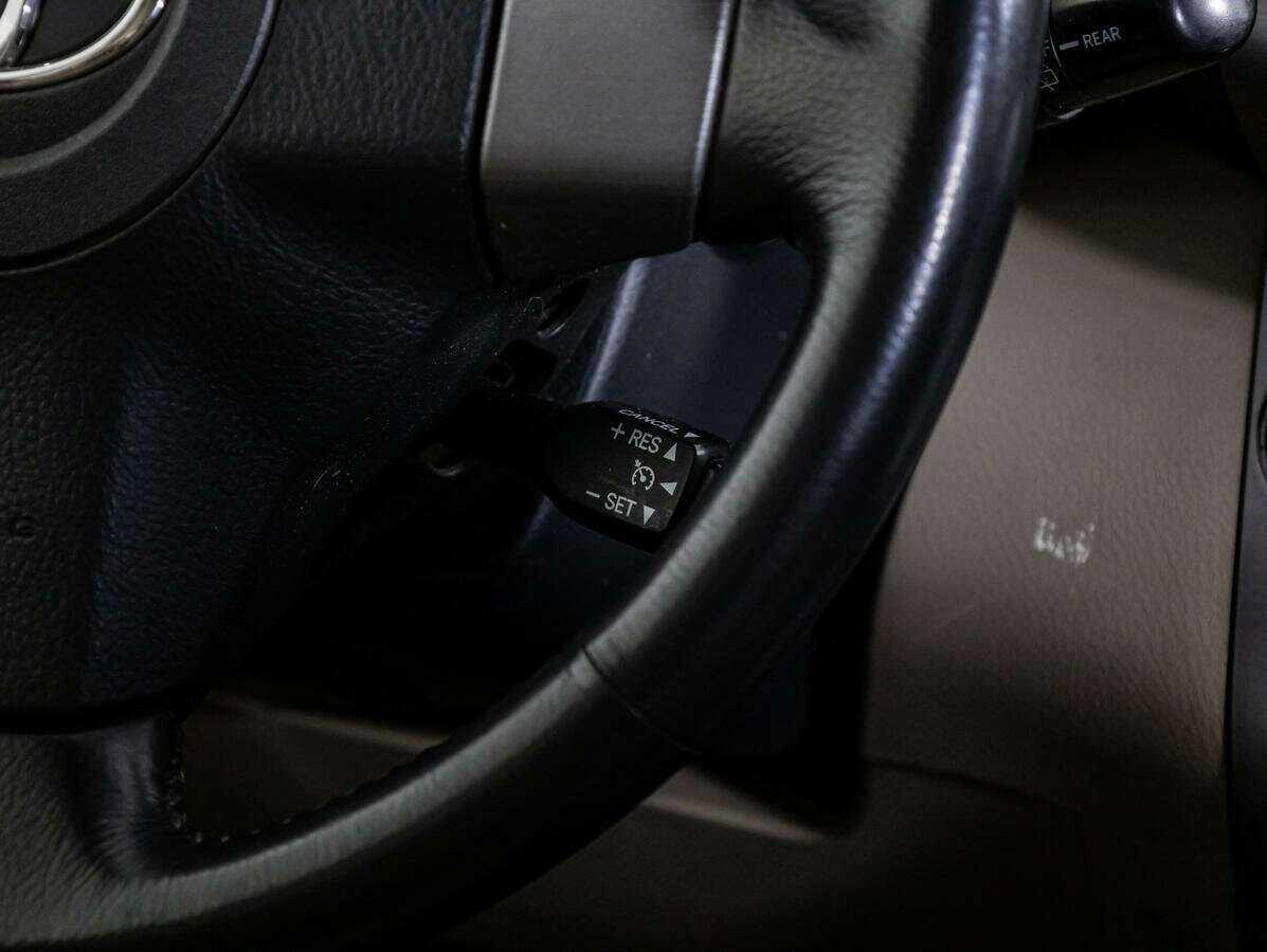 Toyota RAV4 с пробегом — 2007 год. Фото: #14