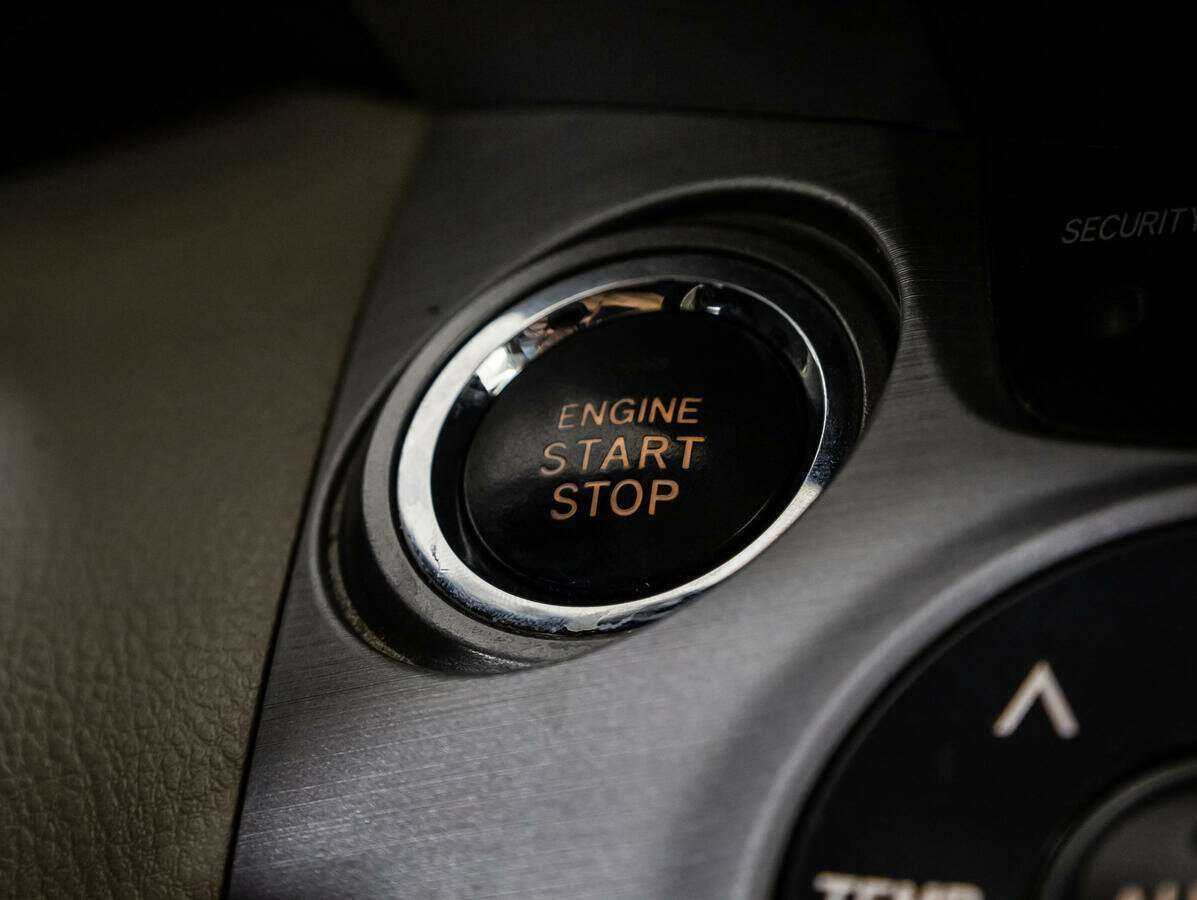 Toyota RAV4 с пробегом — 2007 год. Фото: #17