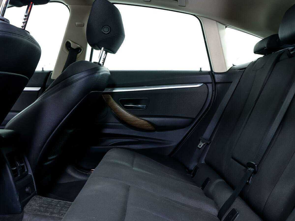 BMW 3 серии с пробегом — 2014 год. Фото: #8