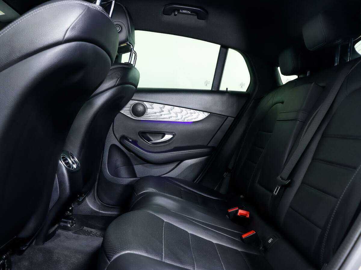 Mercedes-Benz GLC Coupe с пробегом — 2019 год. Фото: #8