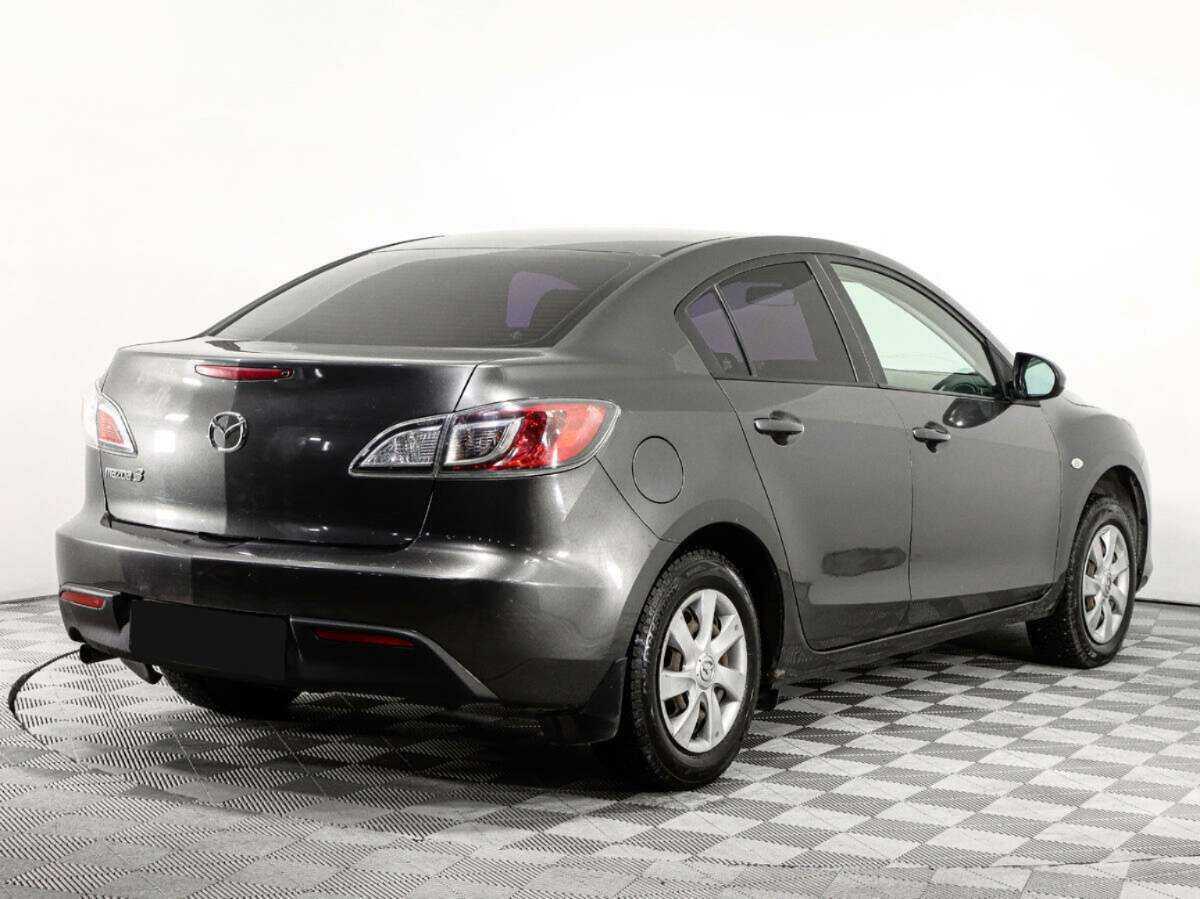 Mazda 3 с пробегом — 2010 год. Фото: #4