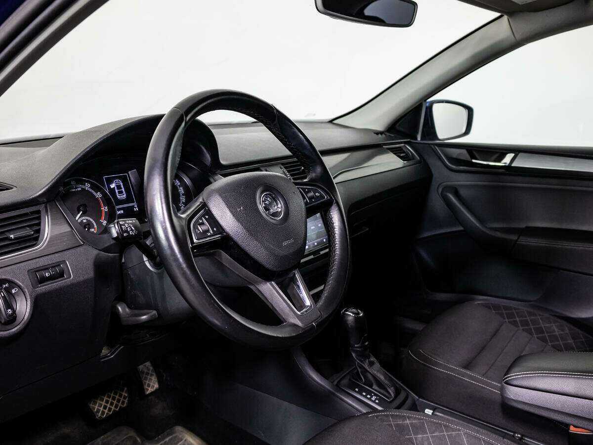 Skoda Rapid с пробегом — 2017 год. Фото: #10