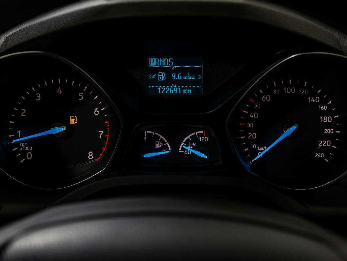 Ford Kuga с пробегом — 2018 год. Фото: #9