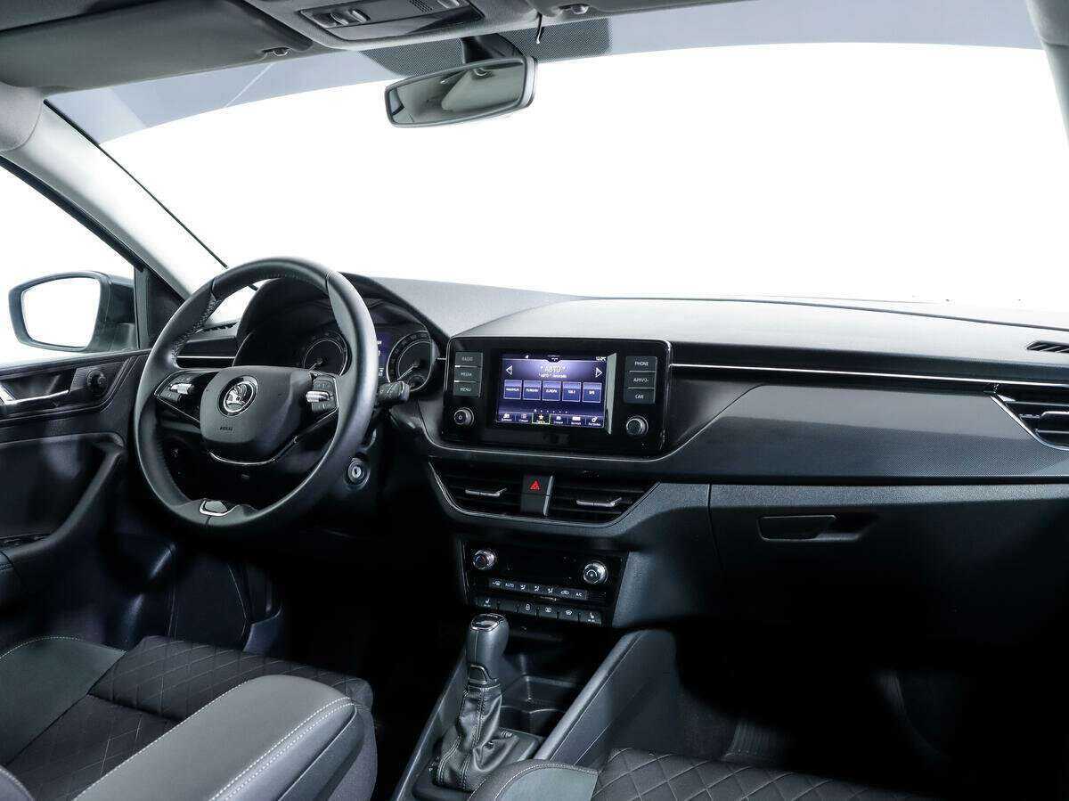 Skoda Rapid с пробегом — 2020 год. Фото: #8