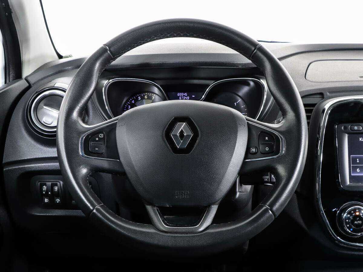 Renault Kaptur с пробегом — 2016 год. Фото: #10