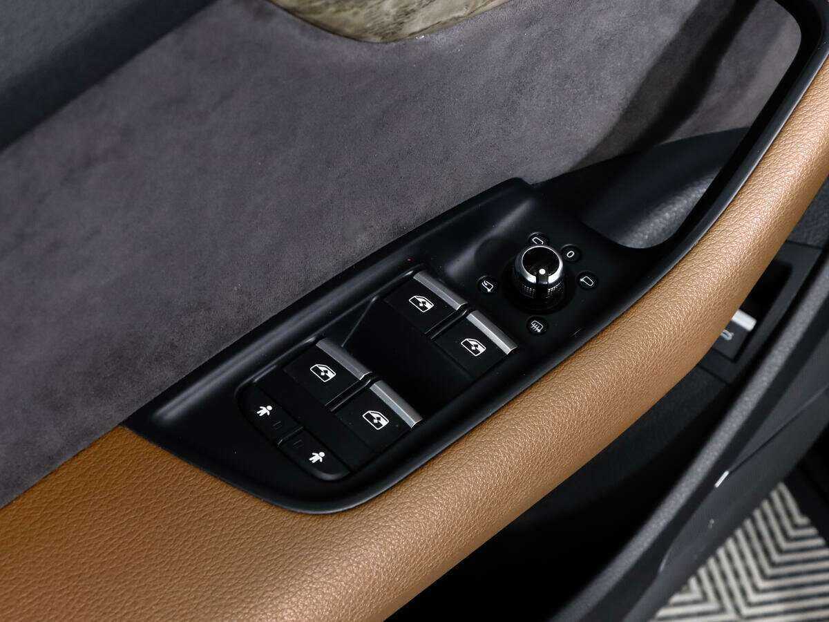 Audi Q7 с пробегом — 2016 год. Фото: #15