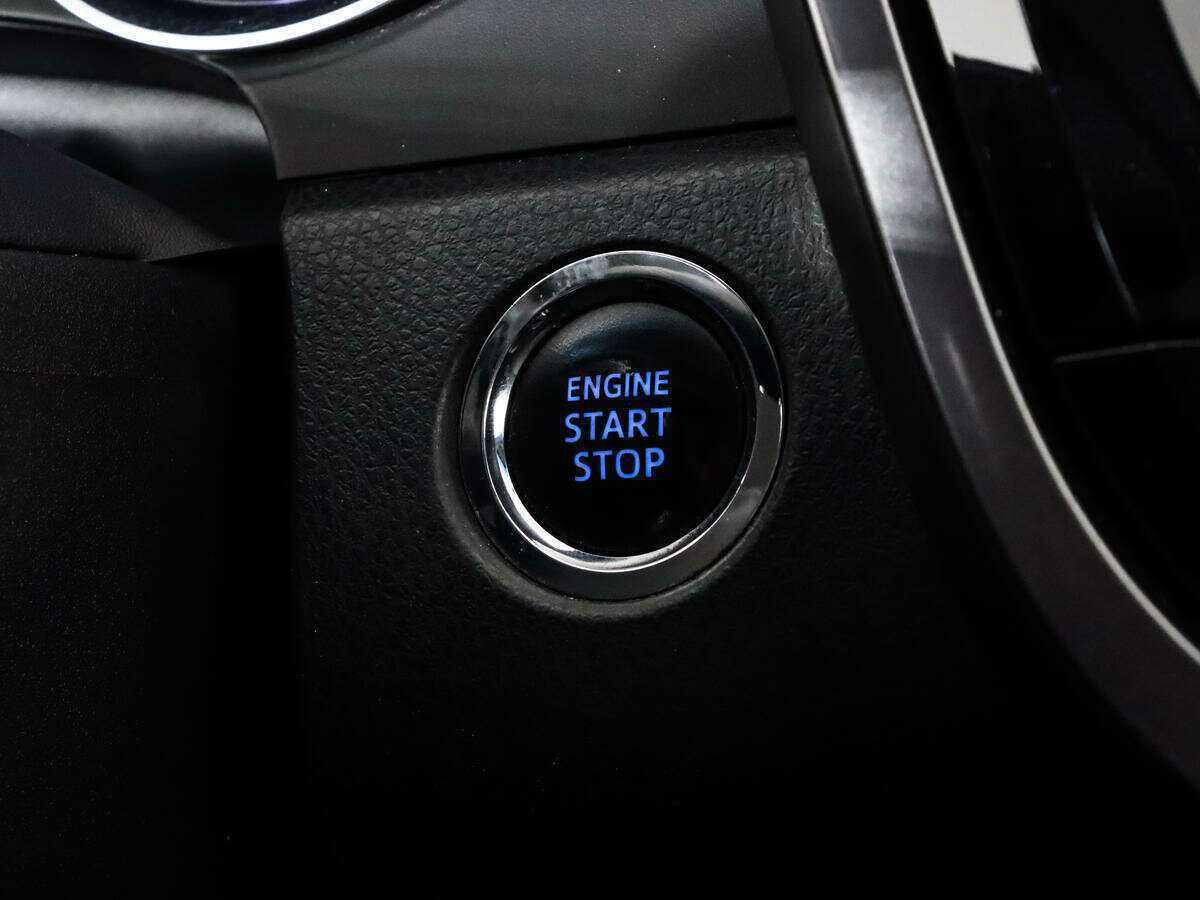 Toyota Camry с пробегом — 2021 год. Фото: #16