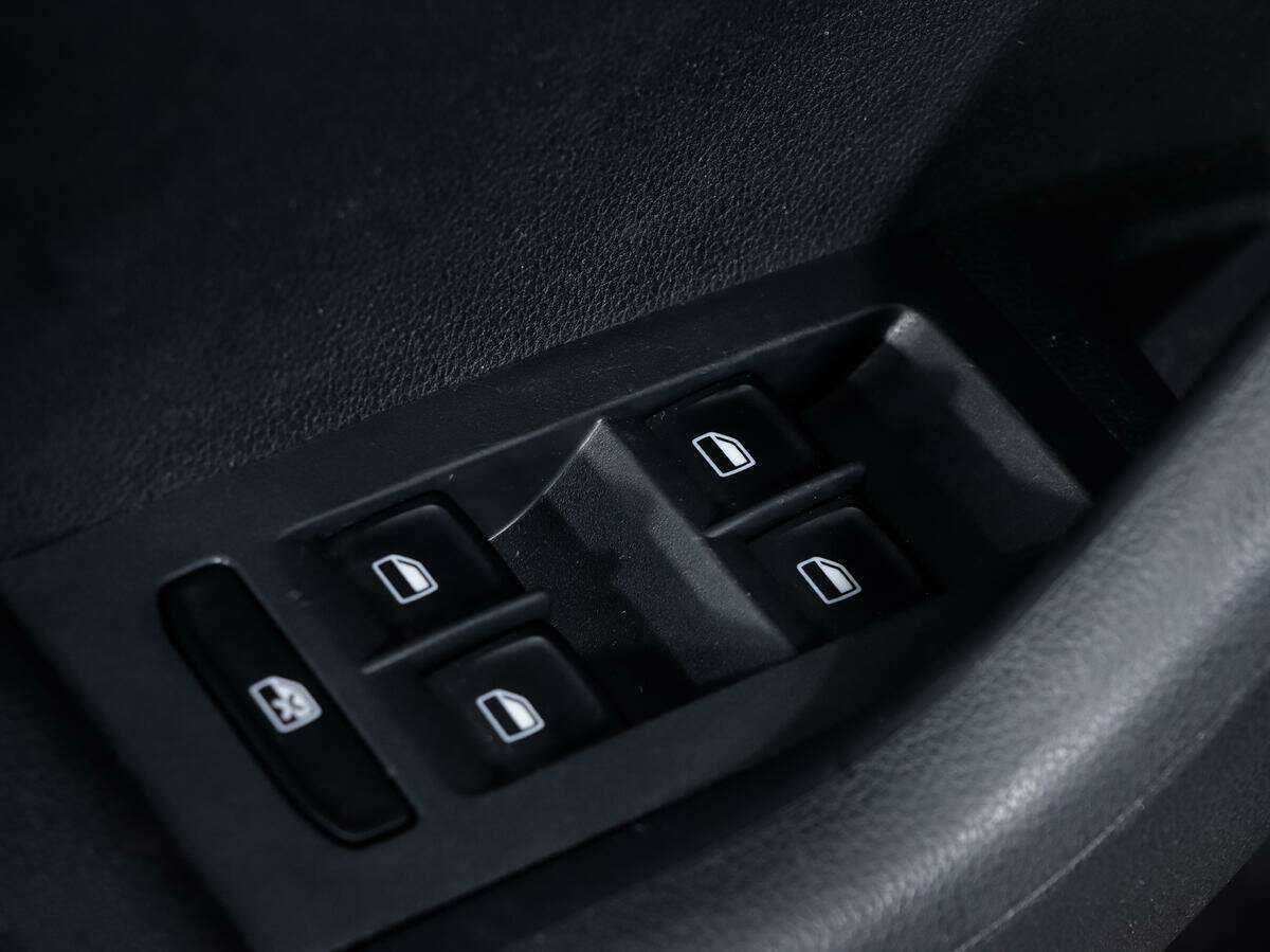 Skoda Octavia с пробегом — 2013 год. Фото: #11