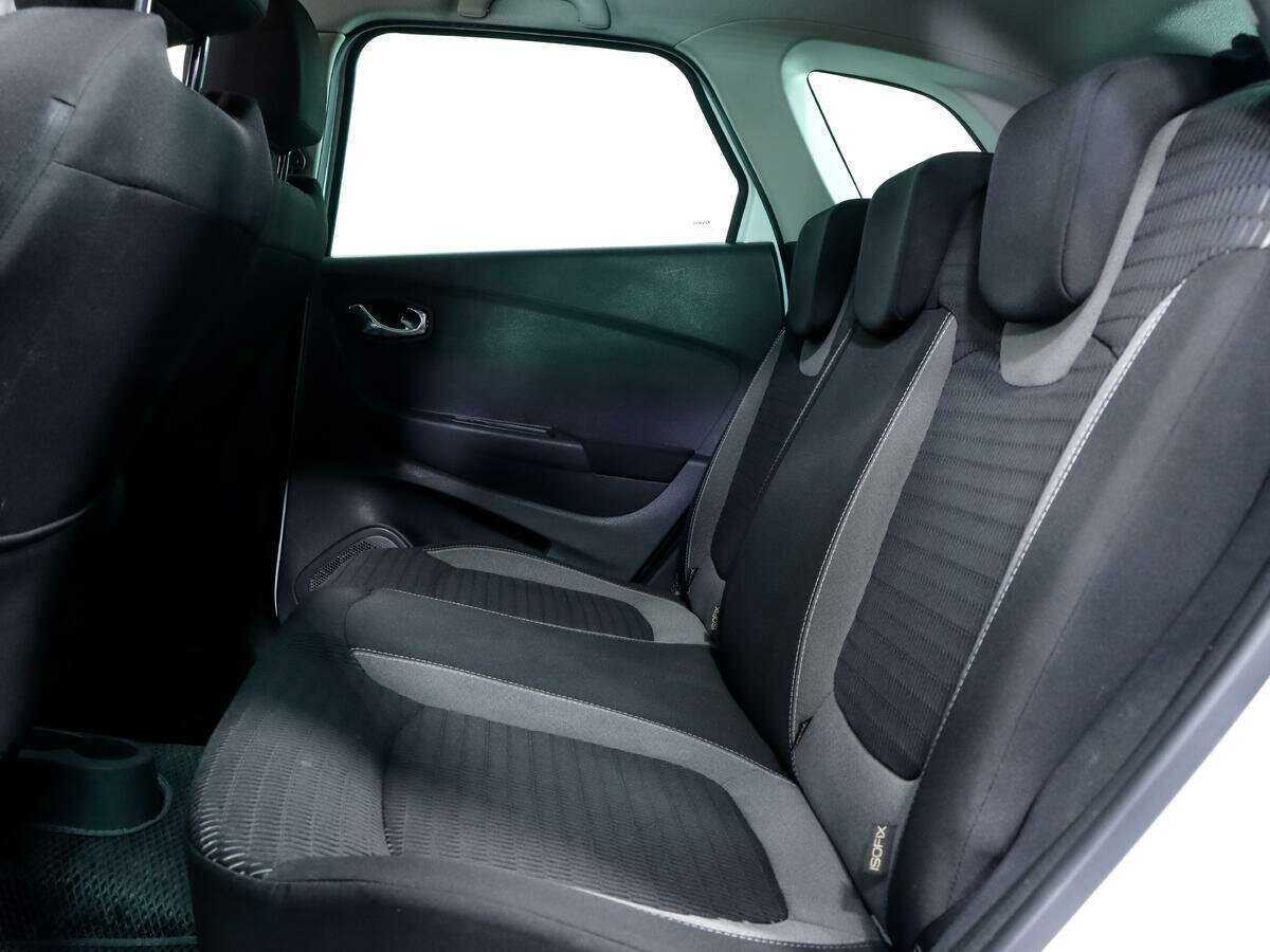 Renault Kaptur с пробегом — 2017 год. Фото: #9