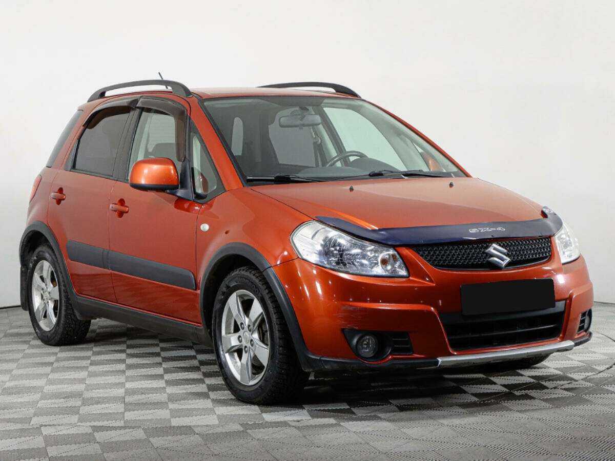 Suzuki SX4 с пробегом — 2010 год. Фото: #2