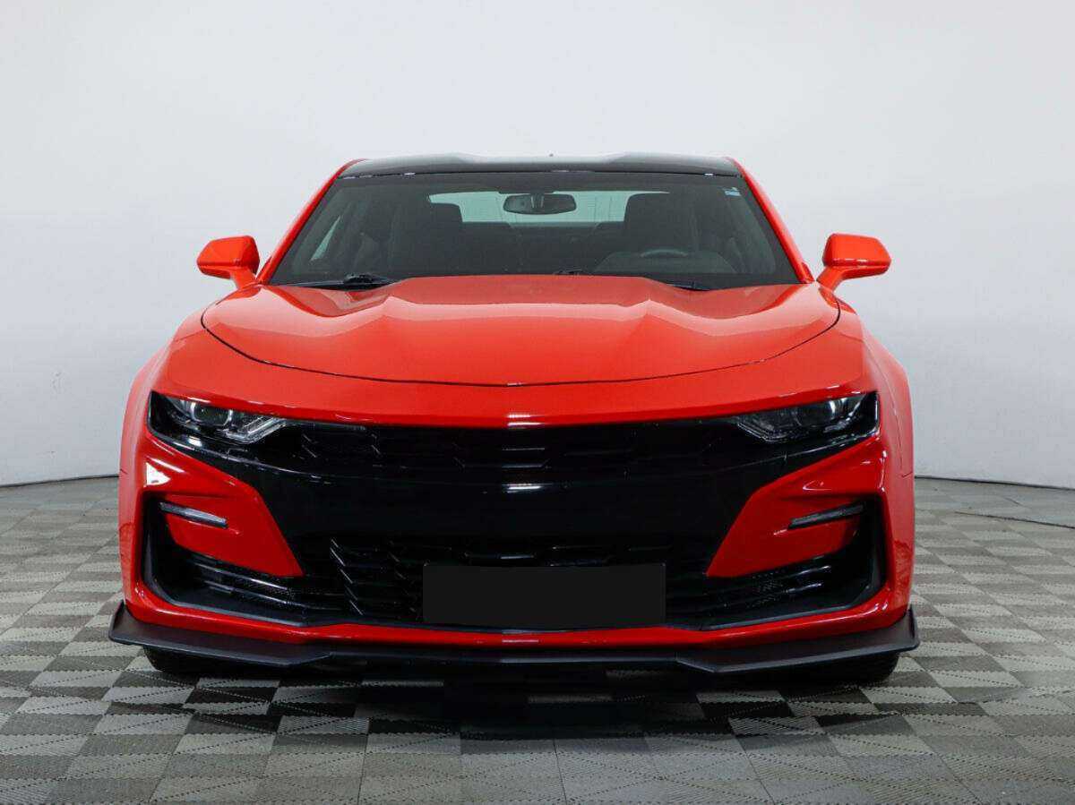 Chevrolet Camaro с пробегом — 2021 год. Фото: #1