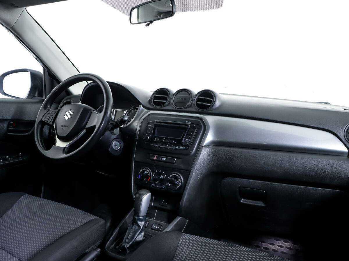 Suzuki Vitara с пробегом — 2018 год. Фото: #8