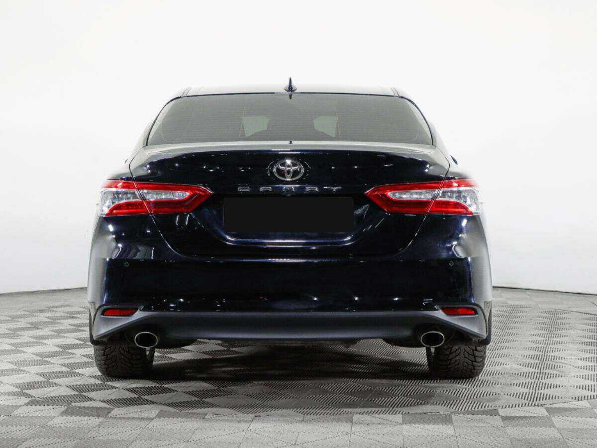 Toyota Camry с пробегом — 2019 год. Фото: #4
