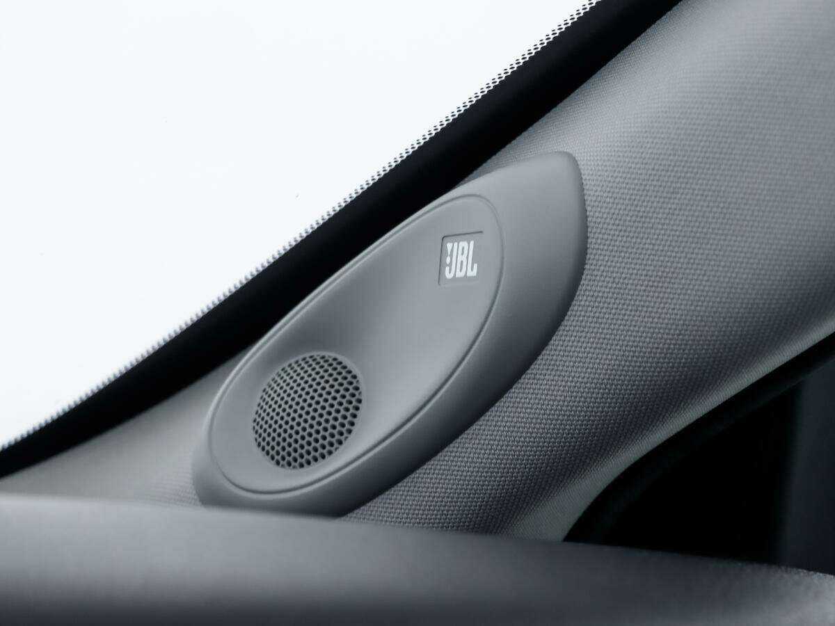 Toyota Camry с пробегом — 2019 год. Фото: #9