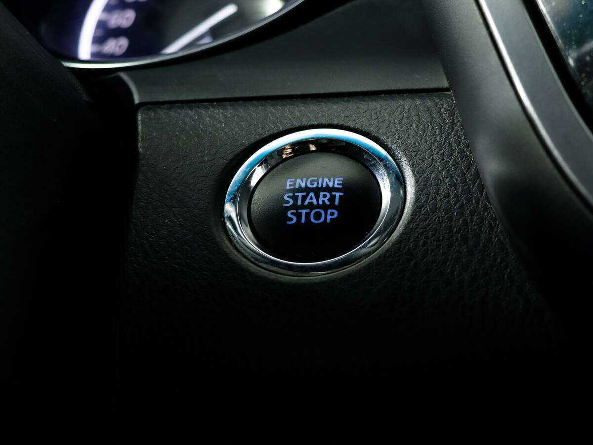 Toyota Camry с пробегом — 2019 год. Фото: #15